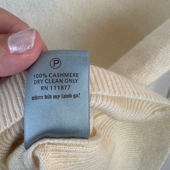 L.A.M.B. Gwen Stefani Cashmere Cut Out Ivory Sweater - Picture 6 of 7